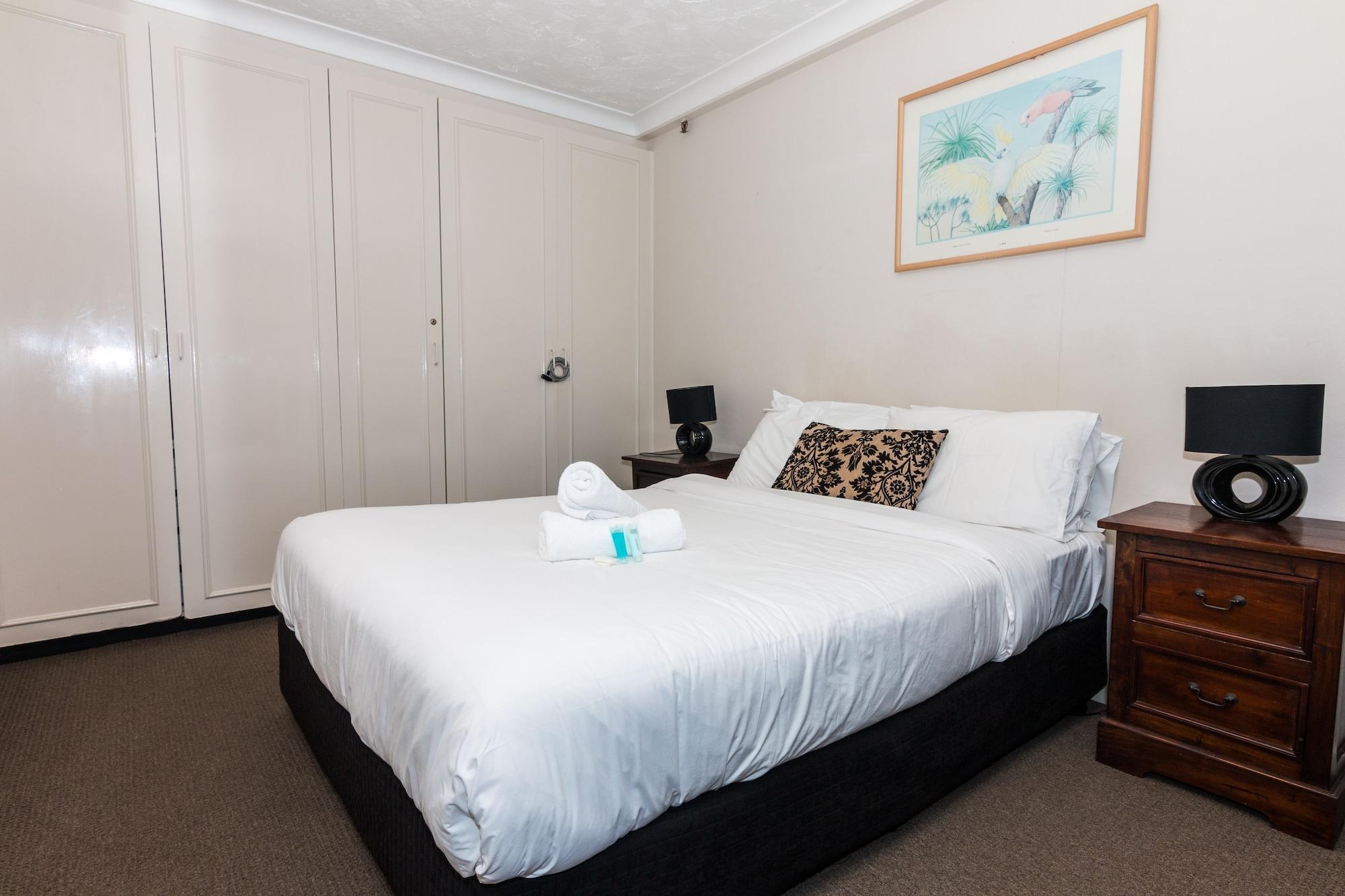 Beachcomber Resort - Official Gold Coast Eksteriør billede